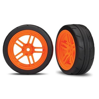 Traxxas  8373A Reifen auf Felgen verklebt Split-Spoke Felge orange vorn (2)